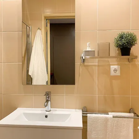 Apartment 92 - Your Home In Lisbon-3
